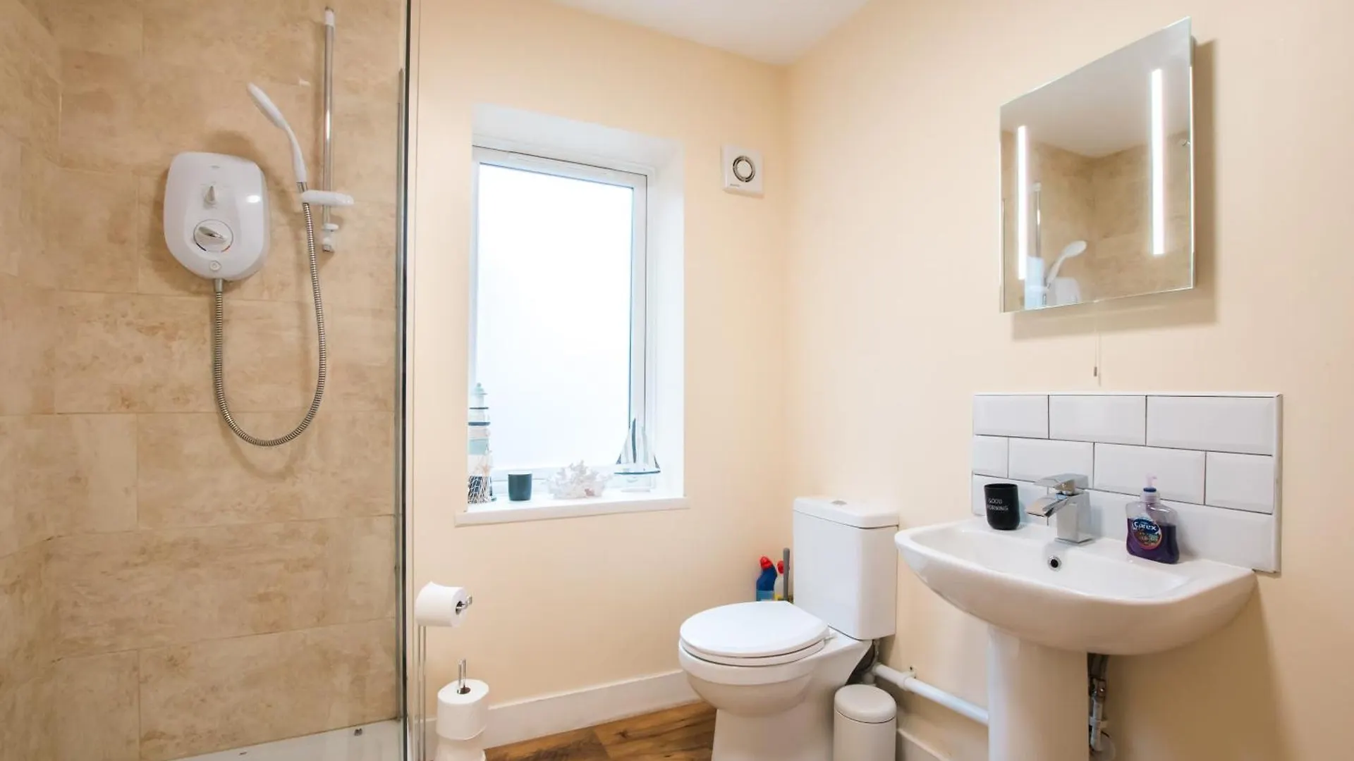 Apartment With Free P For Van. Southampton 0*,  United Kingdom